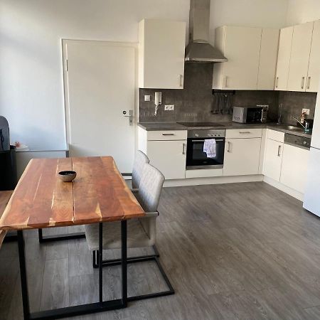 ברמן Apartment An Der Weserpromenade - Schlachte - Parkplaetze מראה חיצוני תמונה